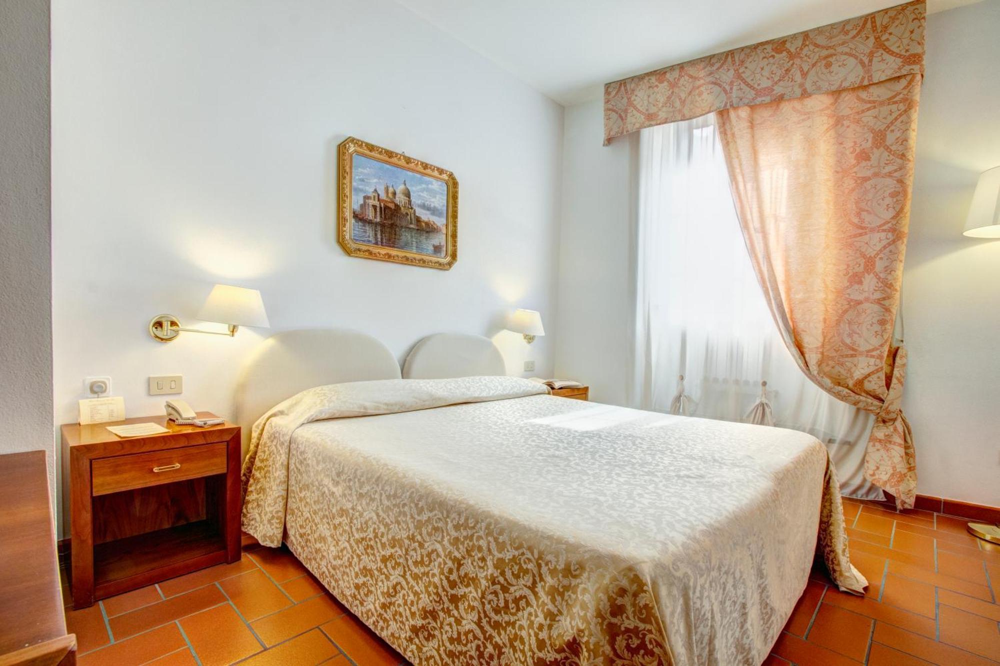 Hotel San Lino 4*