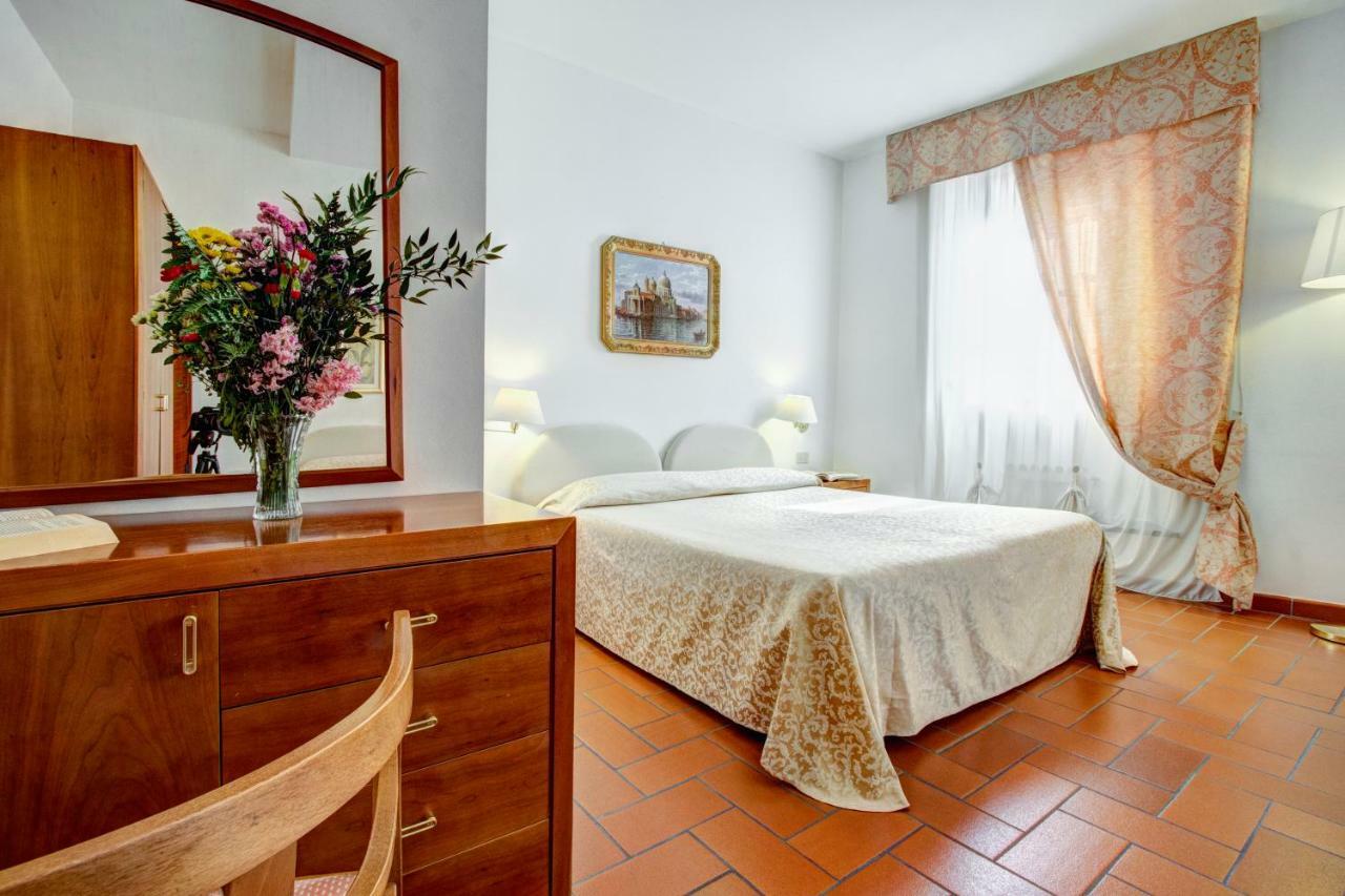Hotel San Lino 4*